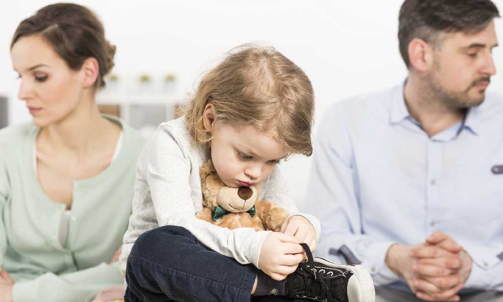 والدین - اختلافات زن و شوهر و اختلالات رفتاری کودک