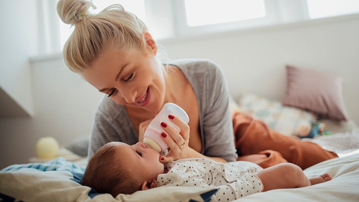 شیر گرفتن کودک 1 - <strong>فوت و فن‌هایی که از شیر گرفتن کودک را برای مادر راحت‌تر می‌کند</strong>